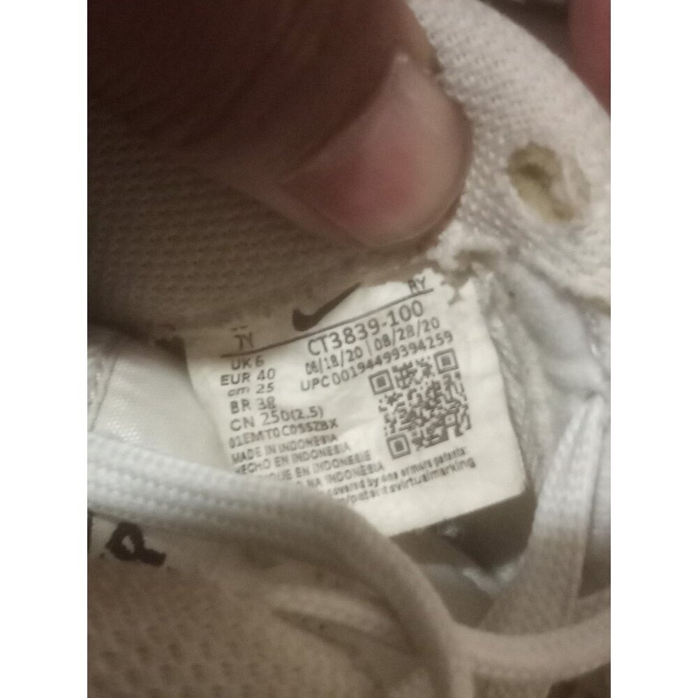 Kid's Size 7y / Women's Size 8.5 Nike Air Force 1 (GS) White Black CT3839-100 - Picture 2 of 13